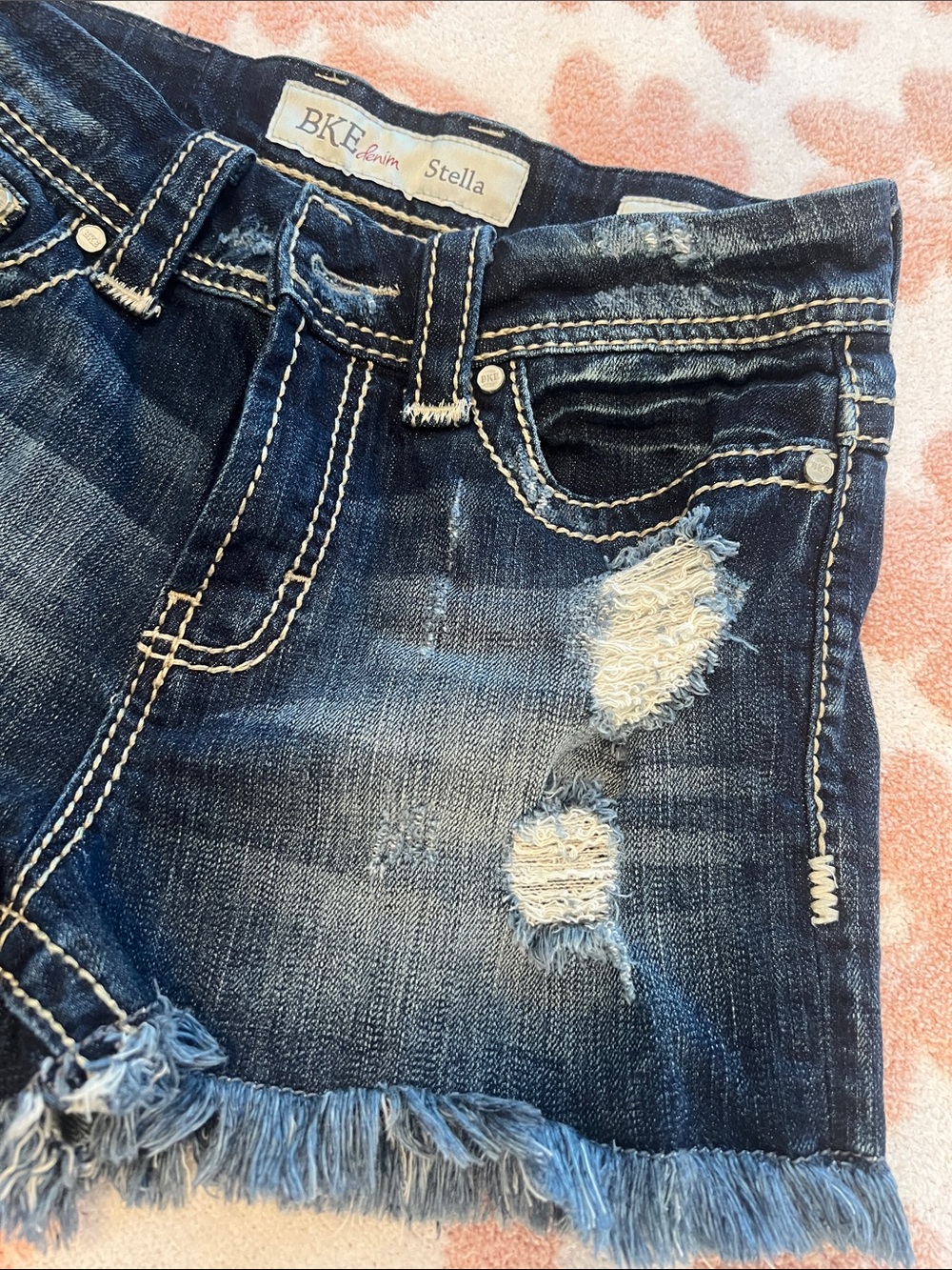 BKE Stella Women's Dark Blue Distressed Frayed Hem Denim Shorts - Picture 3 of 4
